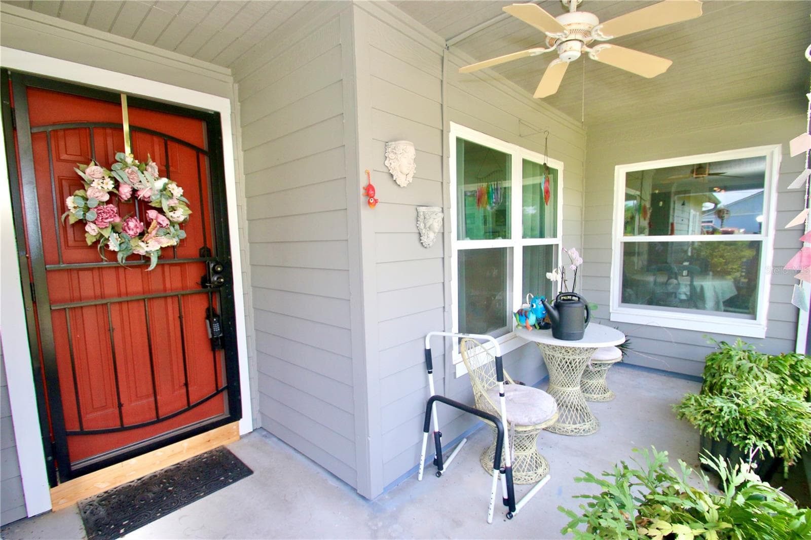 Front Entrance - 1812 WHIPPLE DR, DELTONA