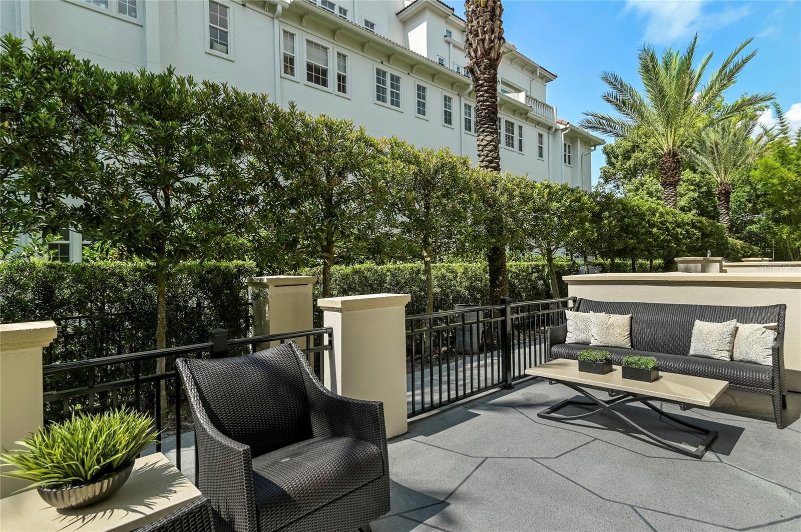 Townhouse at 125 S INTERLACHEN AVE #1, WINTER PARK, photo 16 of 79