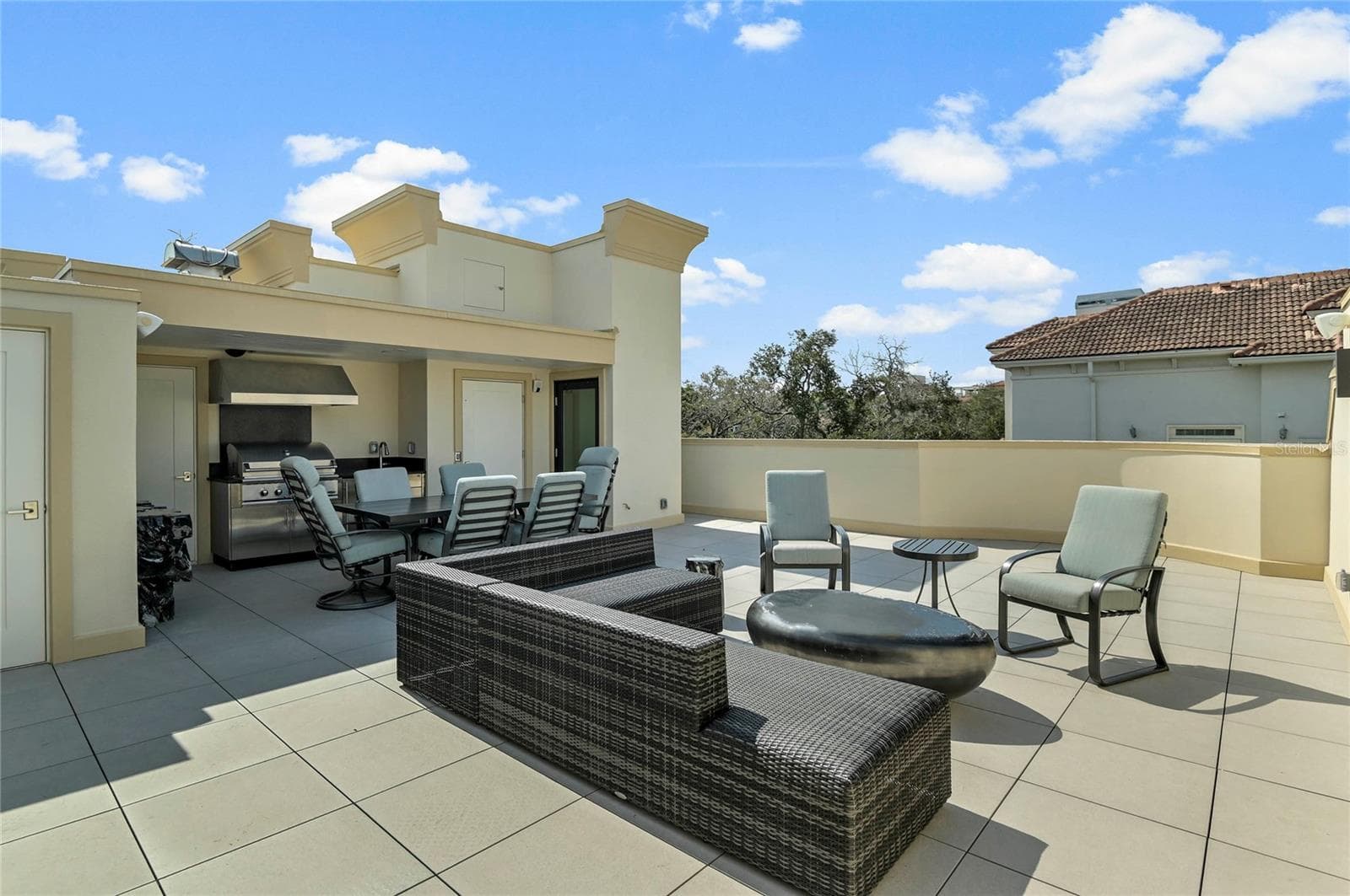 Townhouse at 125 S INTERLACHEN AVE #1, WINTER PARK, photo 65 of 79