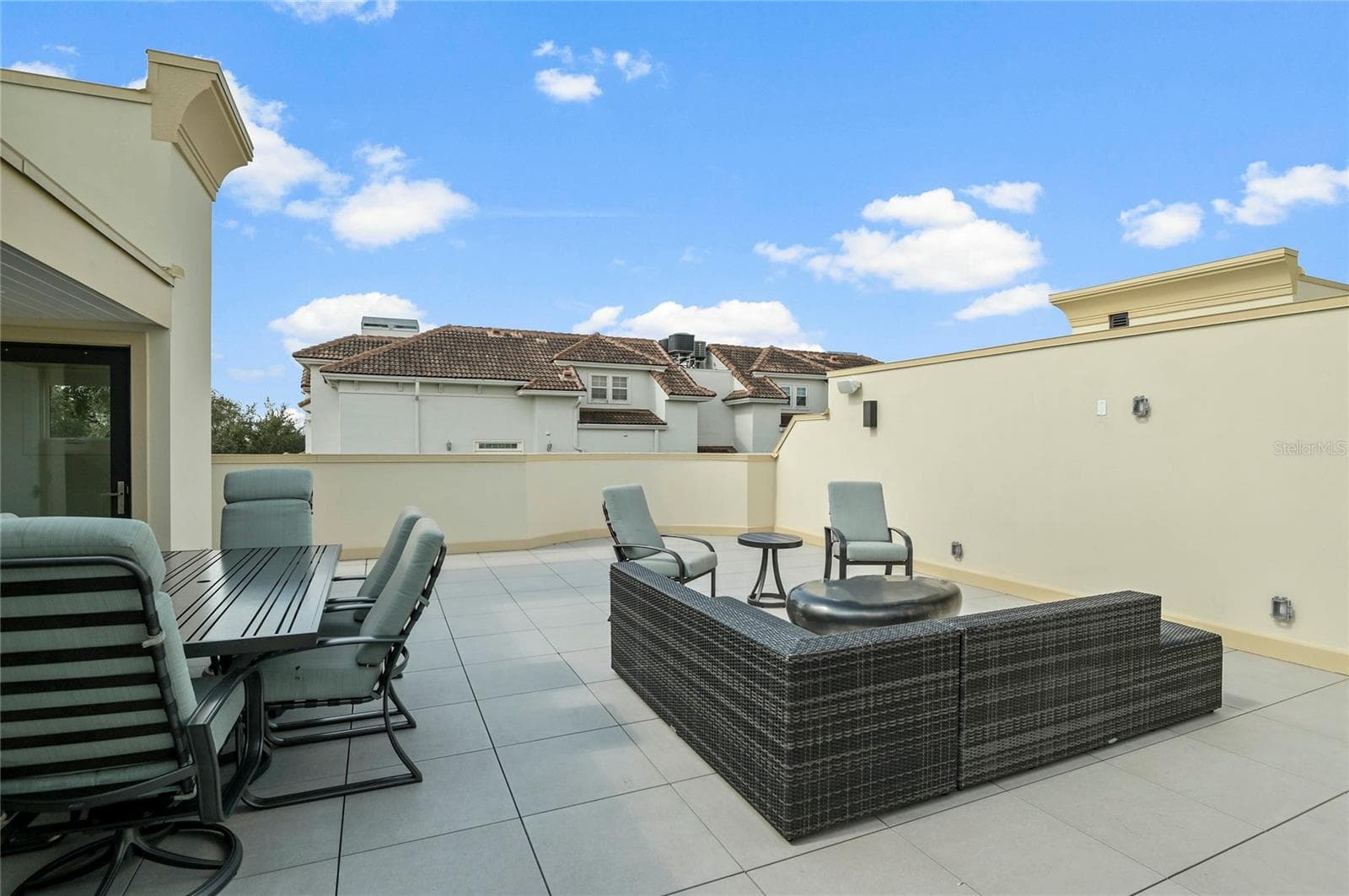 Townhouse at 125 S INTERLACHEN AVE #1, WINTER PARK, photo 66 of 79