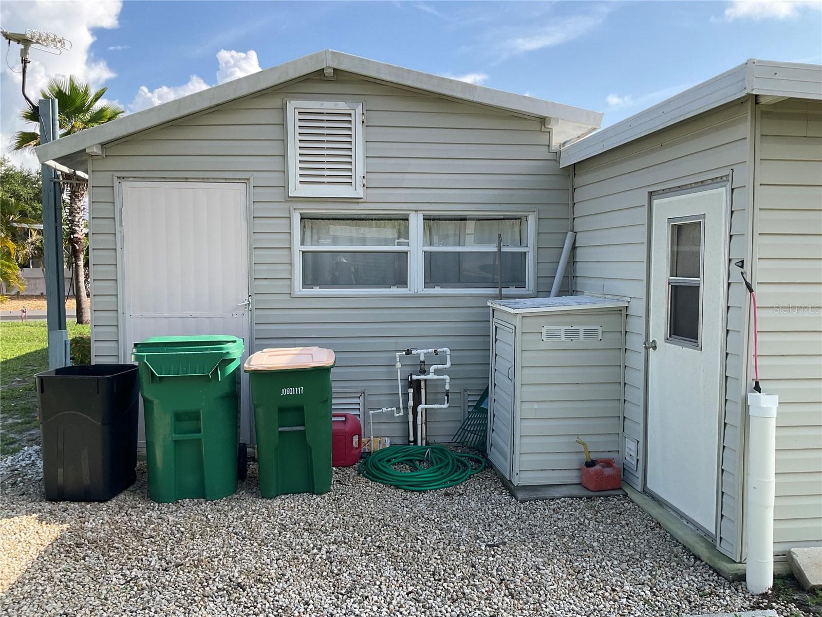 Manufactured Home at 71 BULL BAY LN #71, ENGLEWOOD, photo 9 of 30