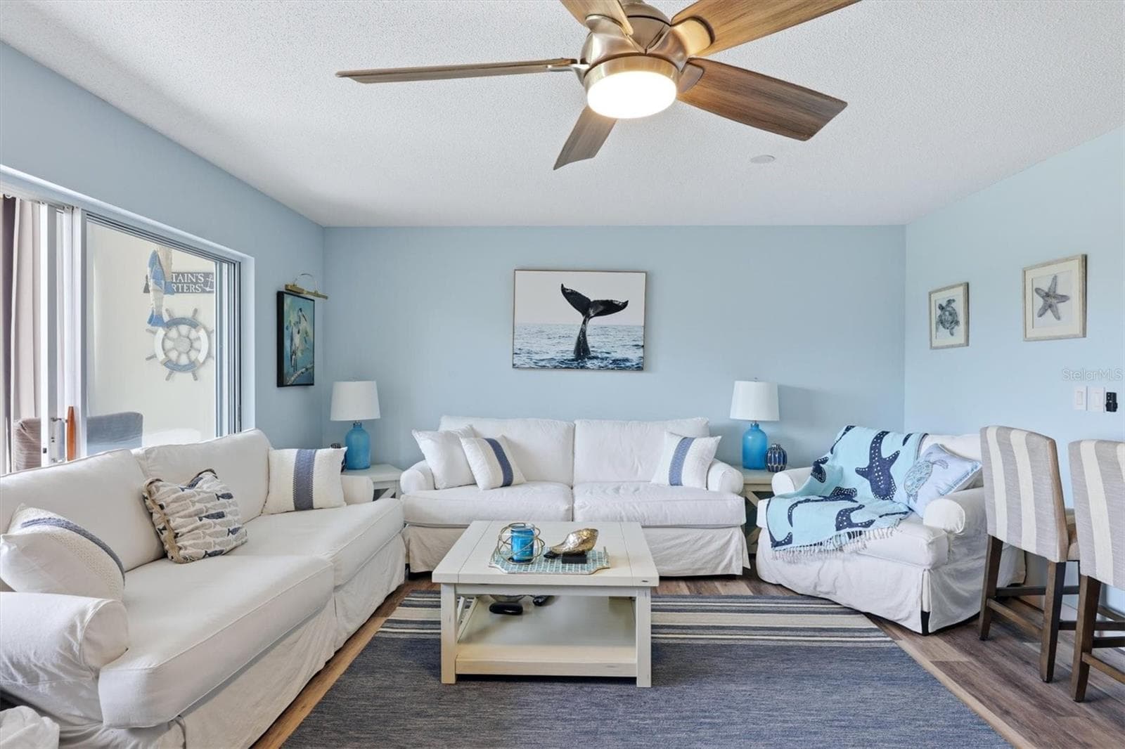 Living Room - 4040 IRONWOOD CIR #304F, BRADENTON