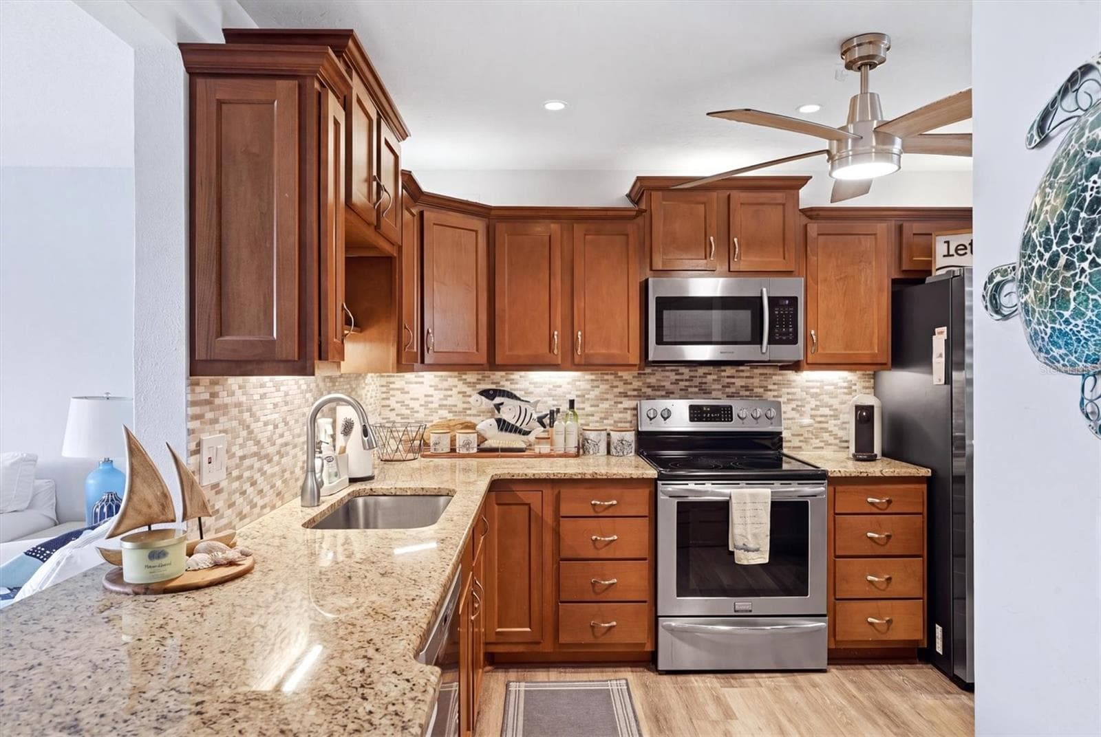 Condominium at 4040 IRONWOOD CIR #304F, BRADENTON, photo 16 of 54