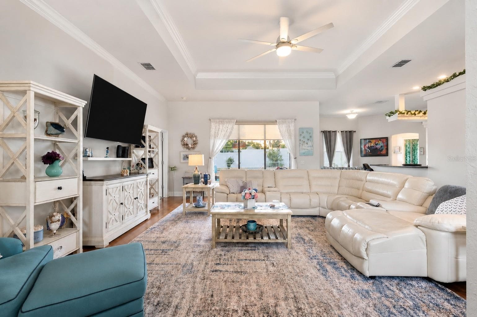 Living room - 5287 SLATER RD, SPRING HILL