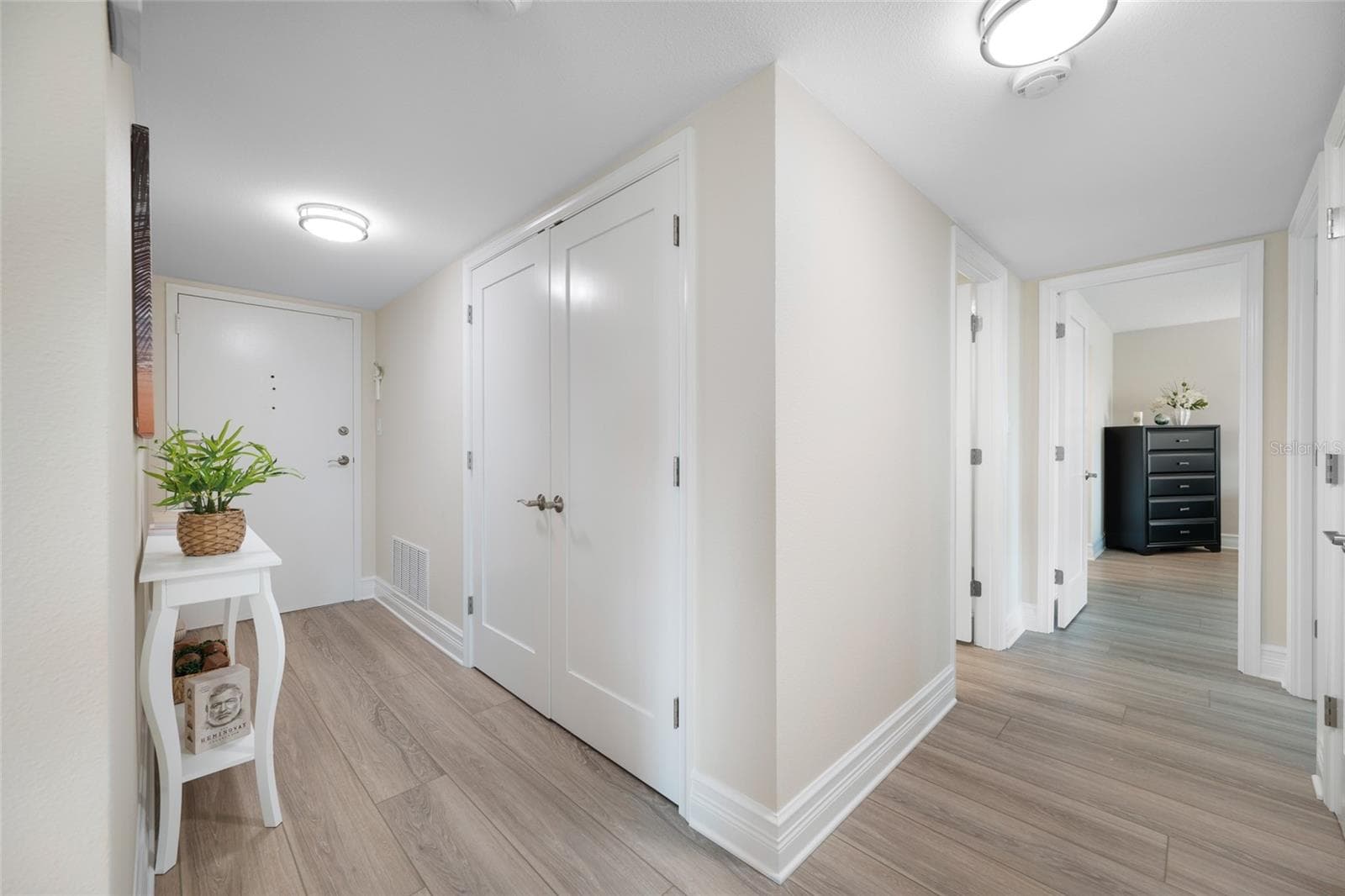 Condominium at 1621 GULF BLVD #501, CLEARWATER BEACH, photo 12 of 84