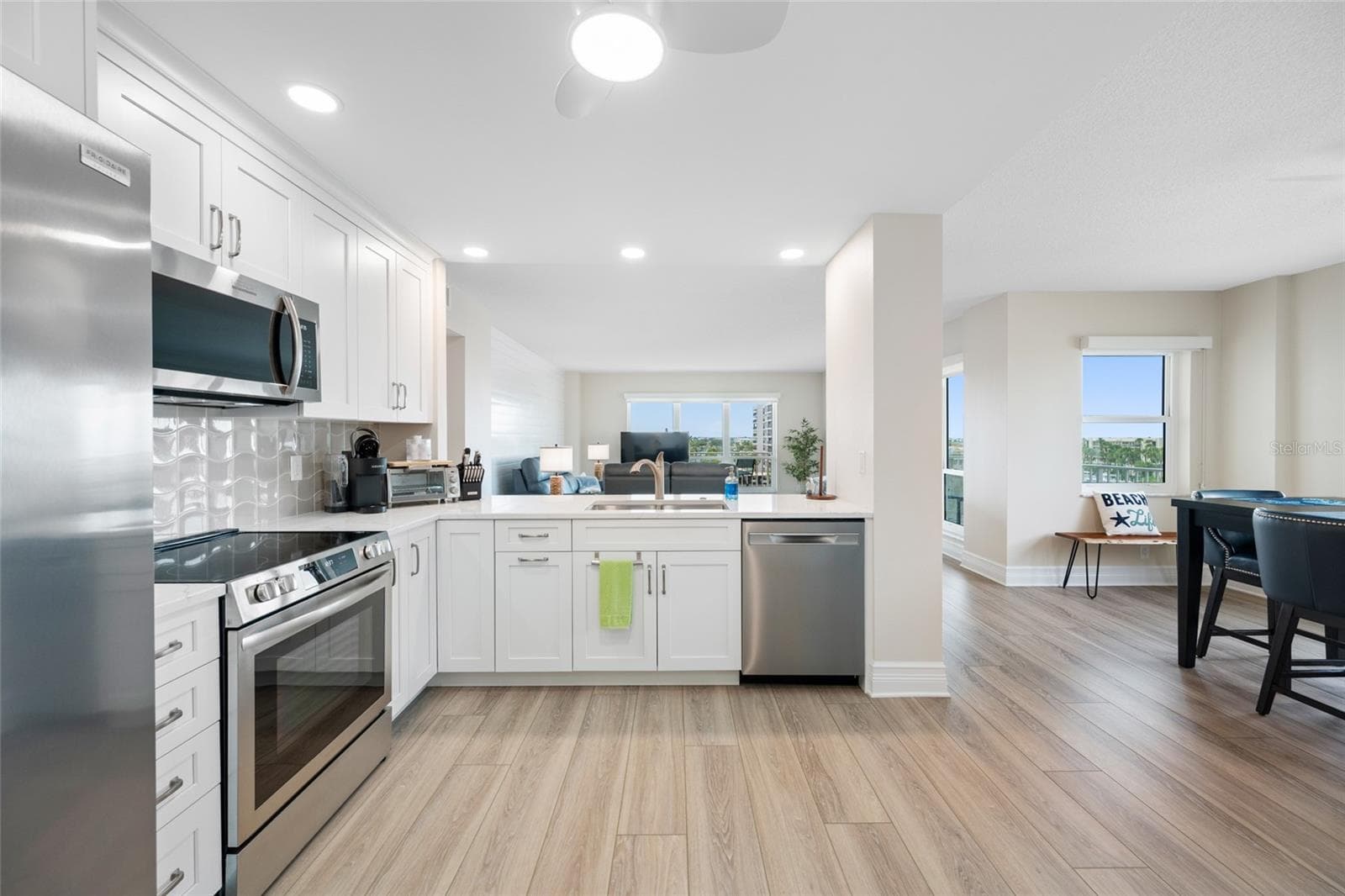 Condominium at 1621 GULF BLVD #501, CLEARWATER BEACH, photo 20 of 84