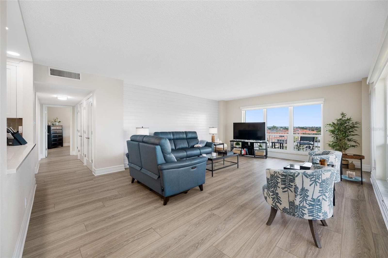 Condominium at 1621 GULF BLVD #501, CLEARWATER BEACH, photo 26 of 84