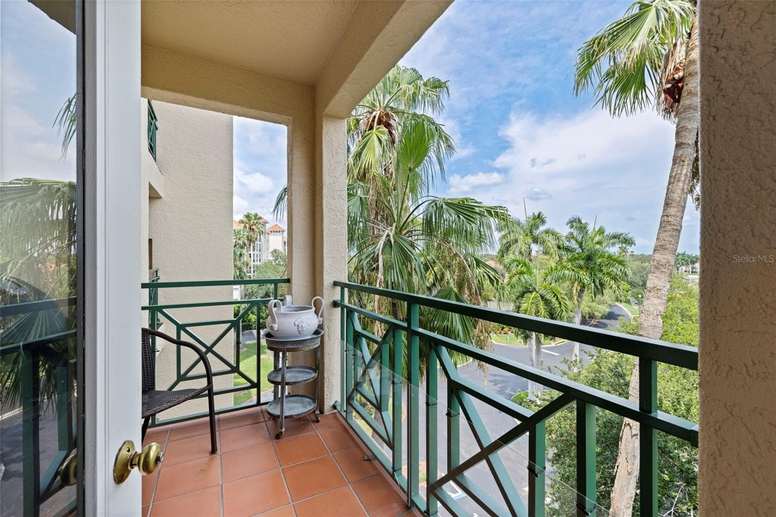 Condominium at 4737 DOLPHIN CAY LN S #401, ST PETERSBURG, photo 11 of 50