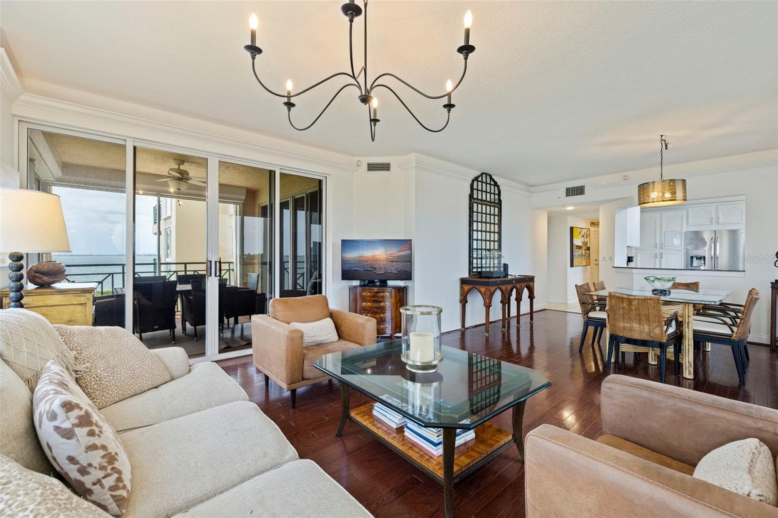 Condominium at 4737 DOLPHIN CAY LN S #401, ST PETERSBURG, photo 17 of 50
