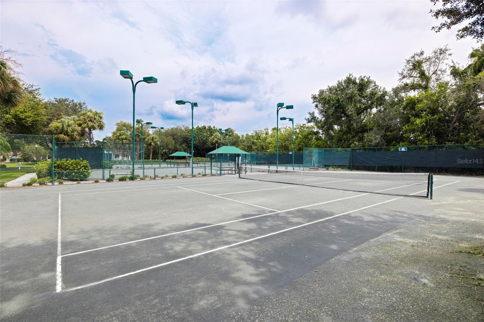 Condominium at 4737 DOLPHIN CAY LN S #401, ST PETERSBURG, photo 33 of 50