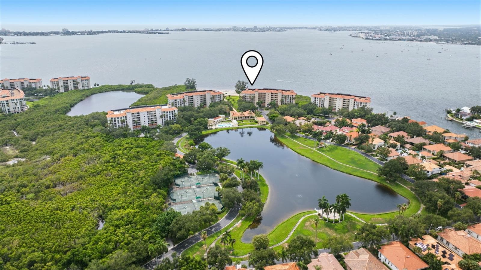 Condominium at 4737 DOLPHIN CAY LN S #401, ST PETERSBURG, photo 48 of 50