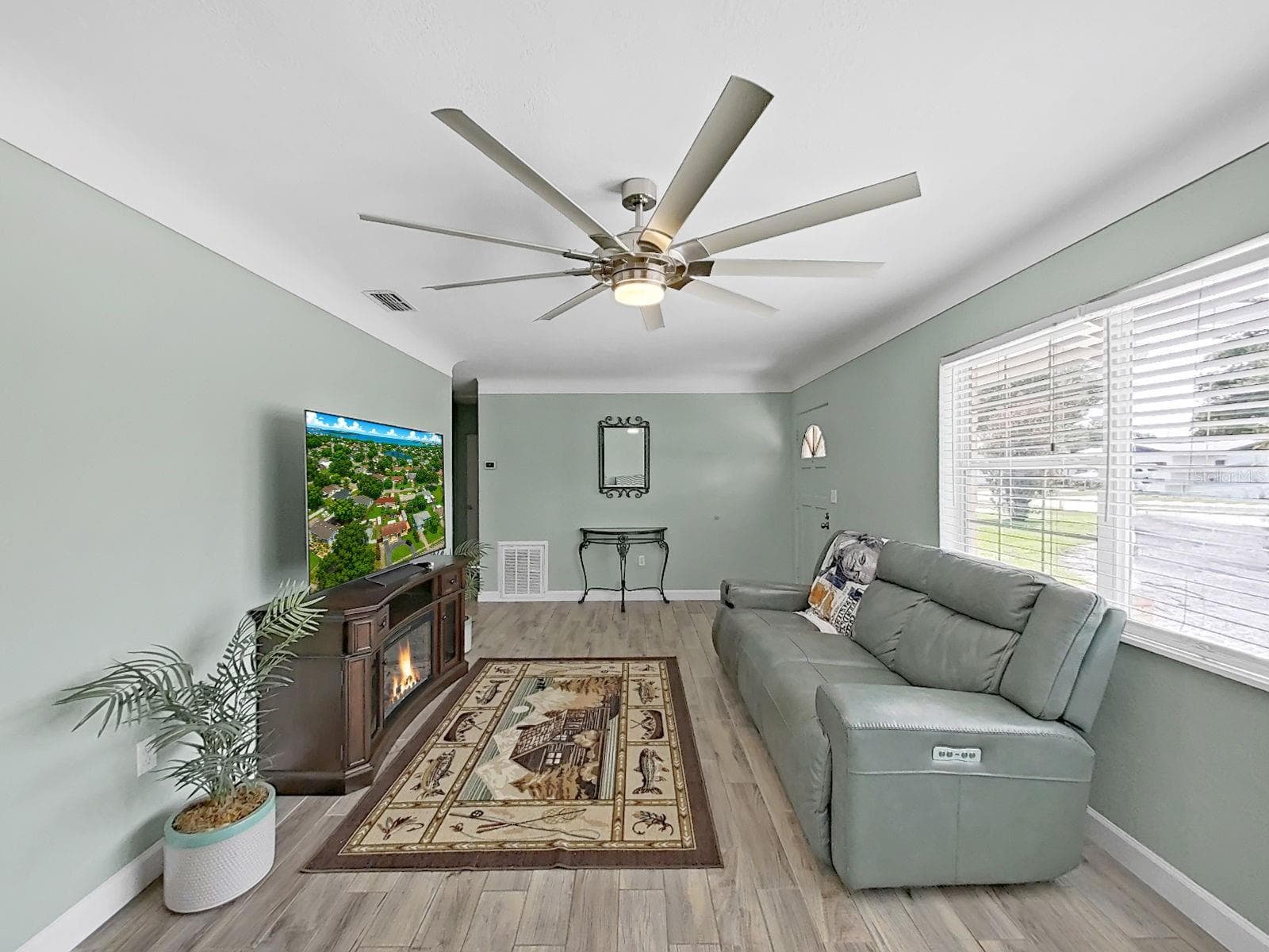 Single Family Residence at 5931 49TH AVE N, ST PETERSBURG, photo 9 of 46