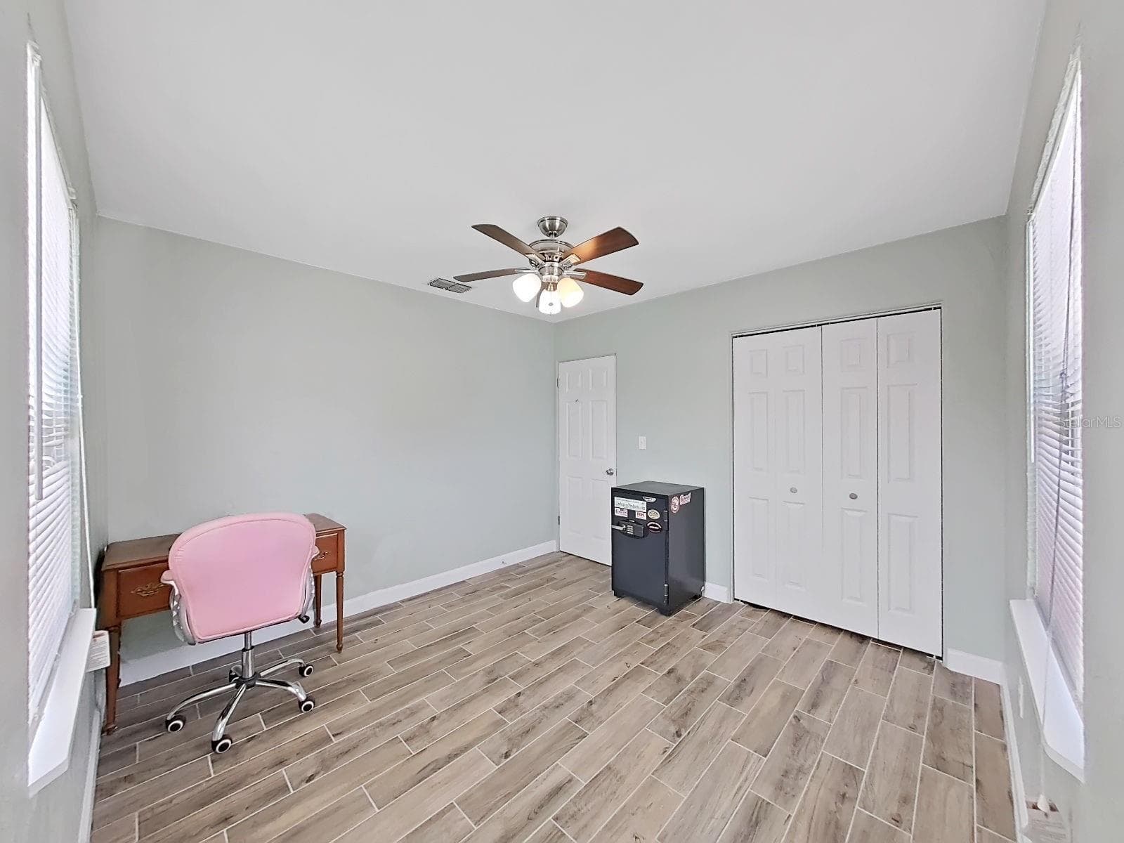 Single Family Residence at 5931 49TH AVE N, ST PETERSBURG, photo 23 of 46