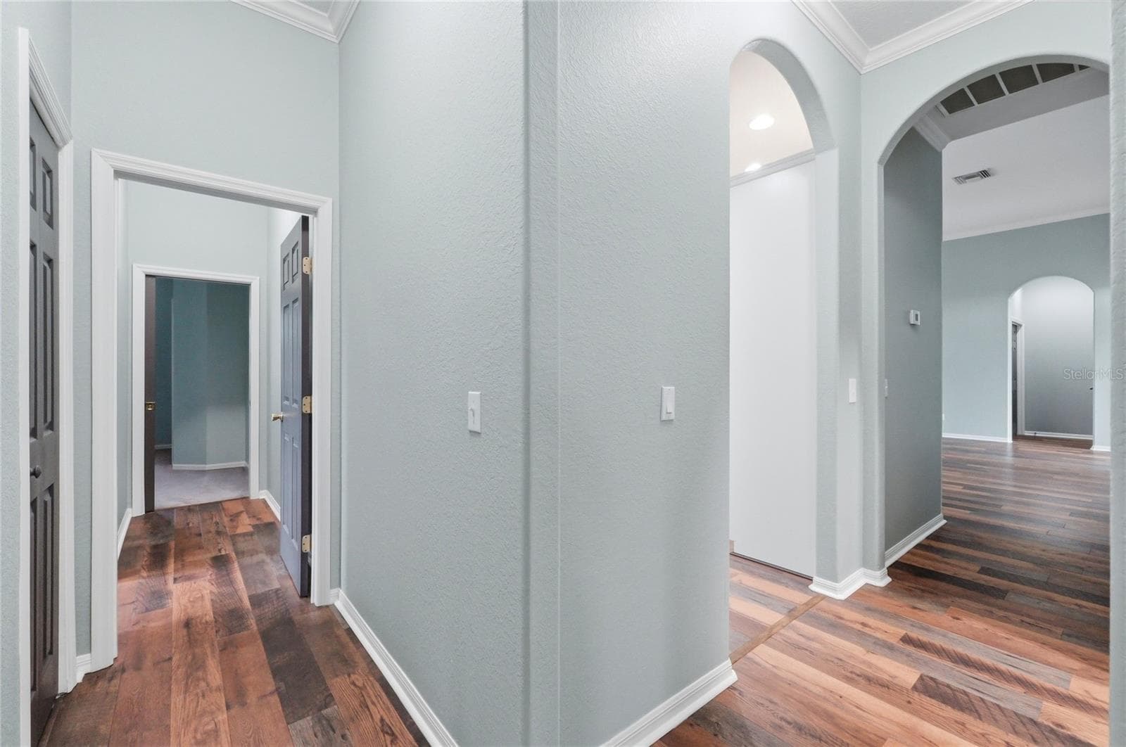 Hallway to Guest Wing - 4040 PALMA CEIA CIR, WINTER HAVEN