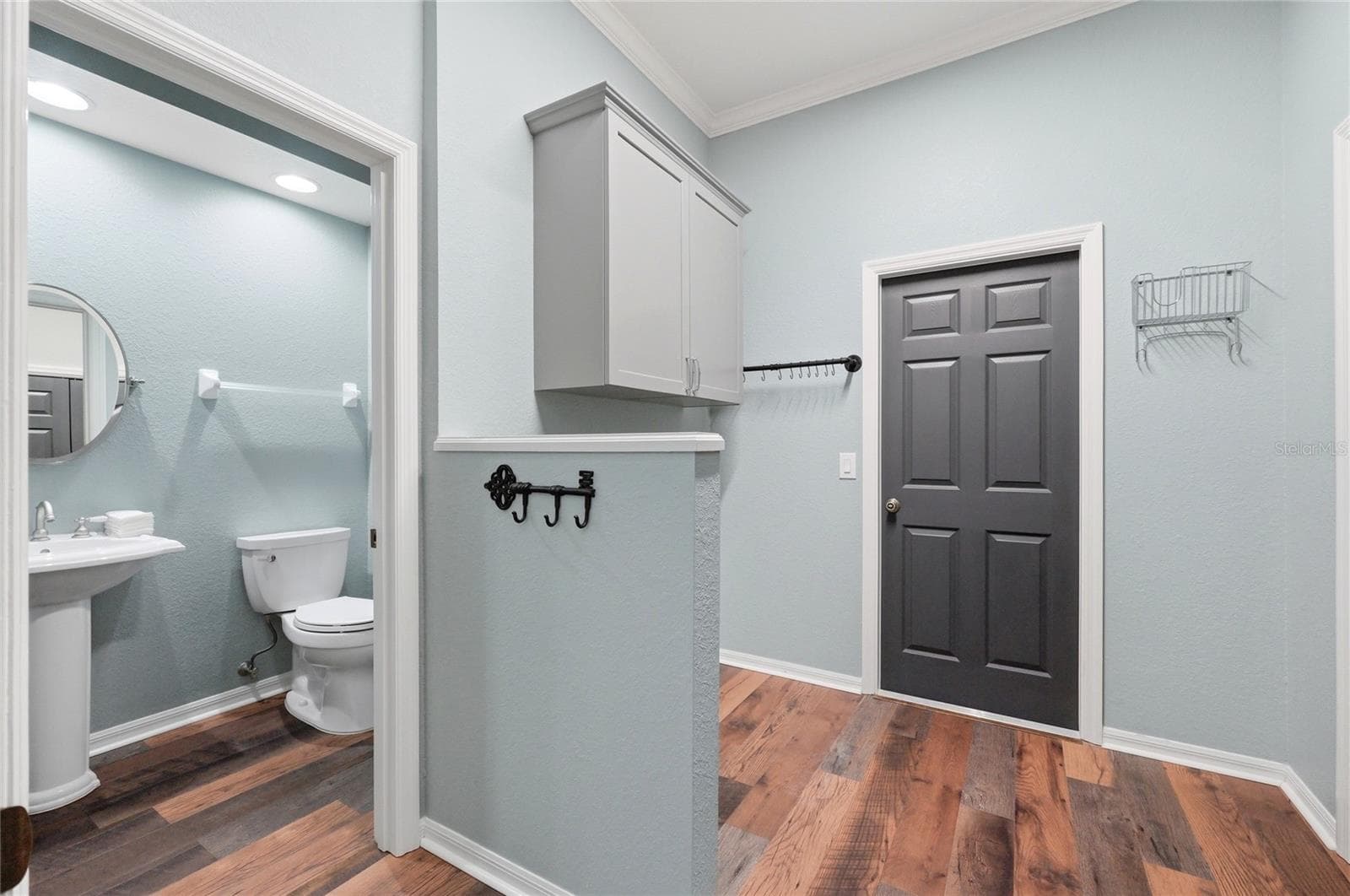 Laundry Room & Powder Room - 4040 PALMA CEIA CIR, WINTER HAVEN