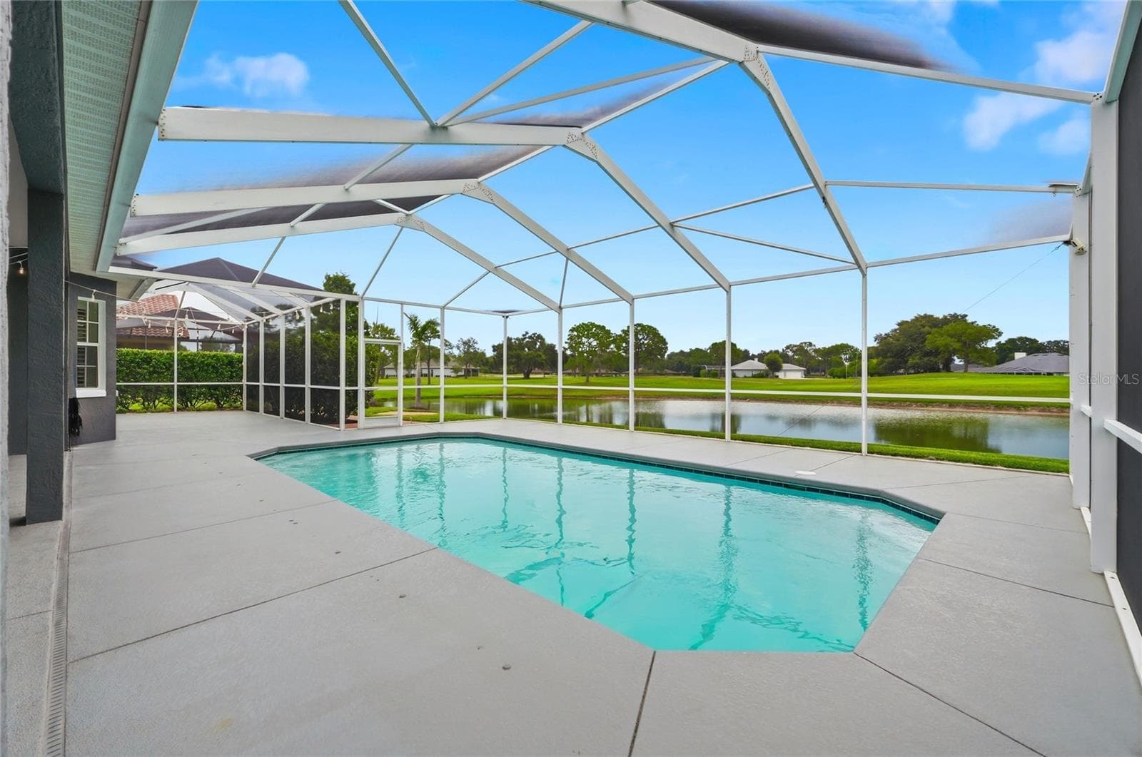 Heated Pool that Overlooks the Pond & Golf Course - 4040 PALMA CEIA CIR, WINTER HAVEN