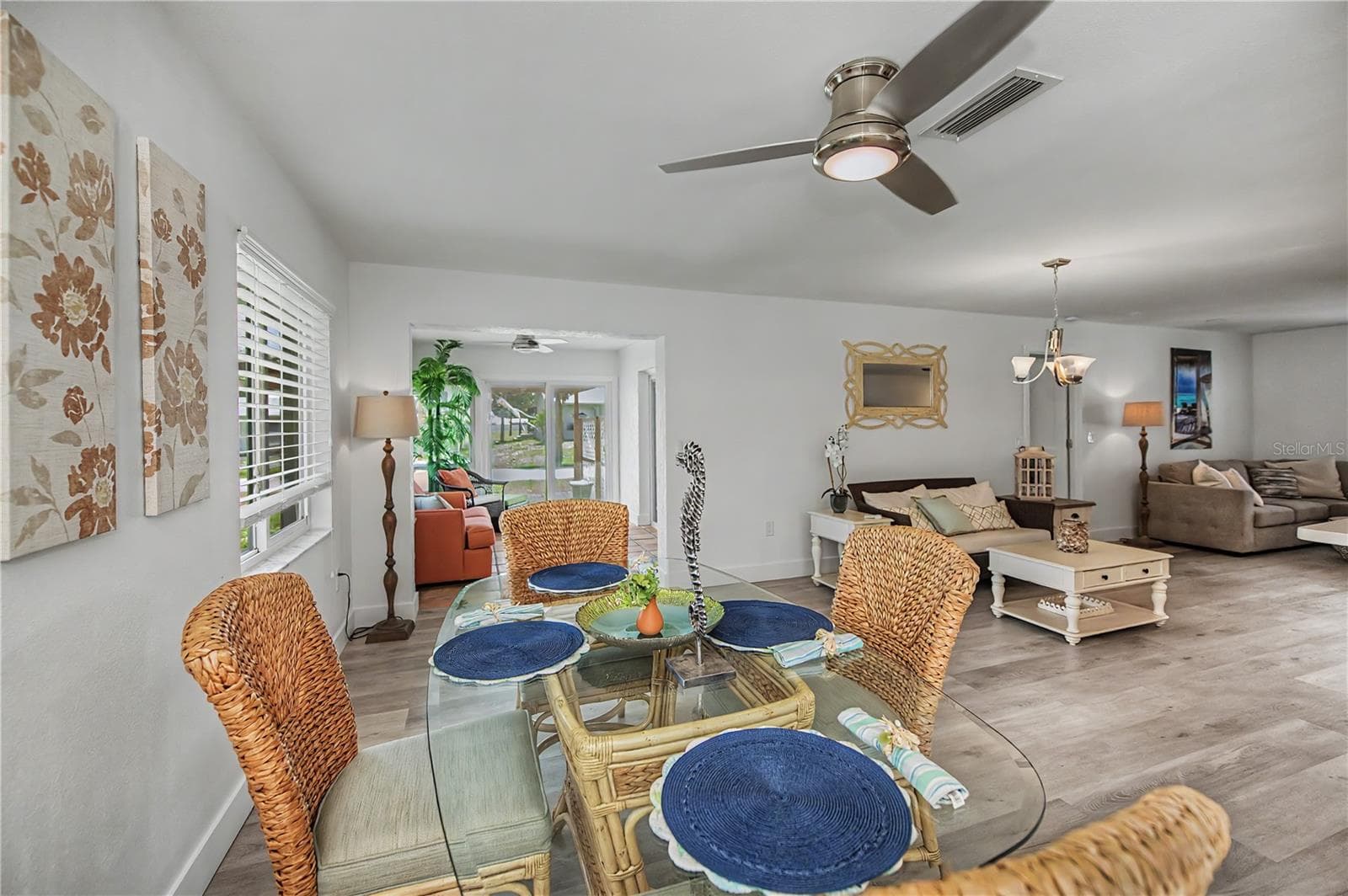 Dining room - 8152 SEASHELL ST, ENGLEWOOD