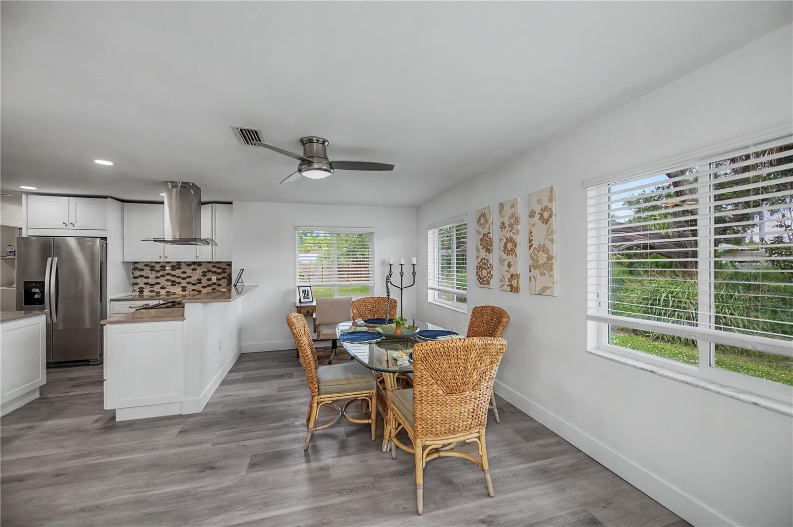 Dining room - 8152 SEASHELL ST, ENGLEWOOD
