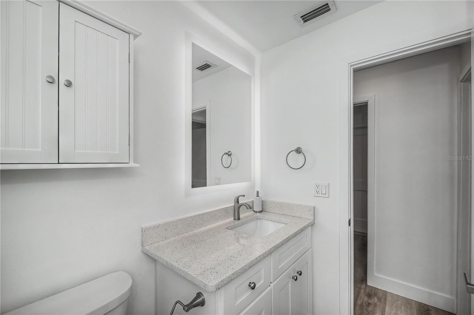 Guest bathroom - 8152 SEASHELL ST, ENGLEWOOD