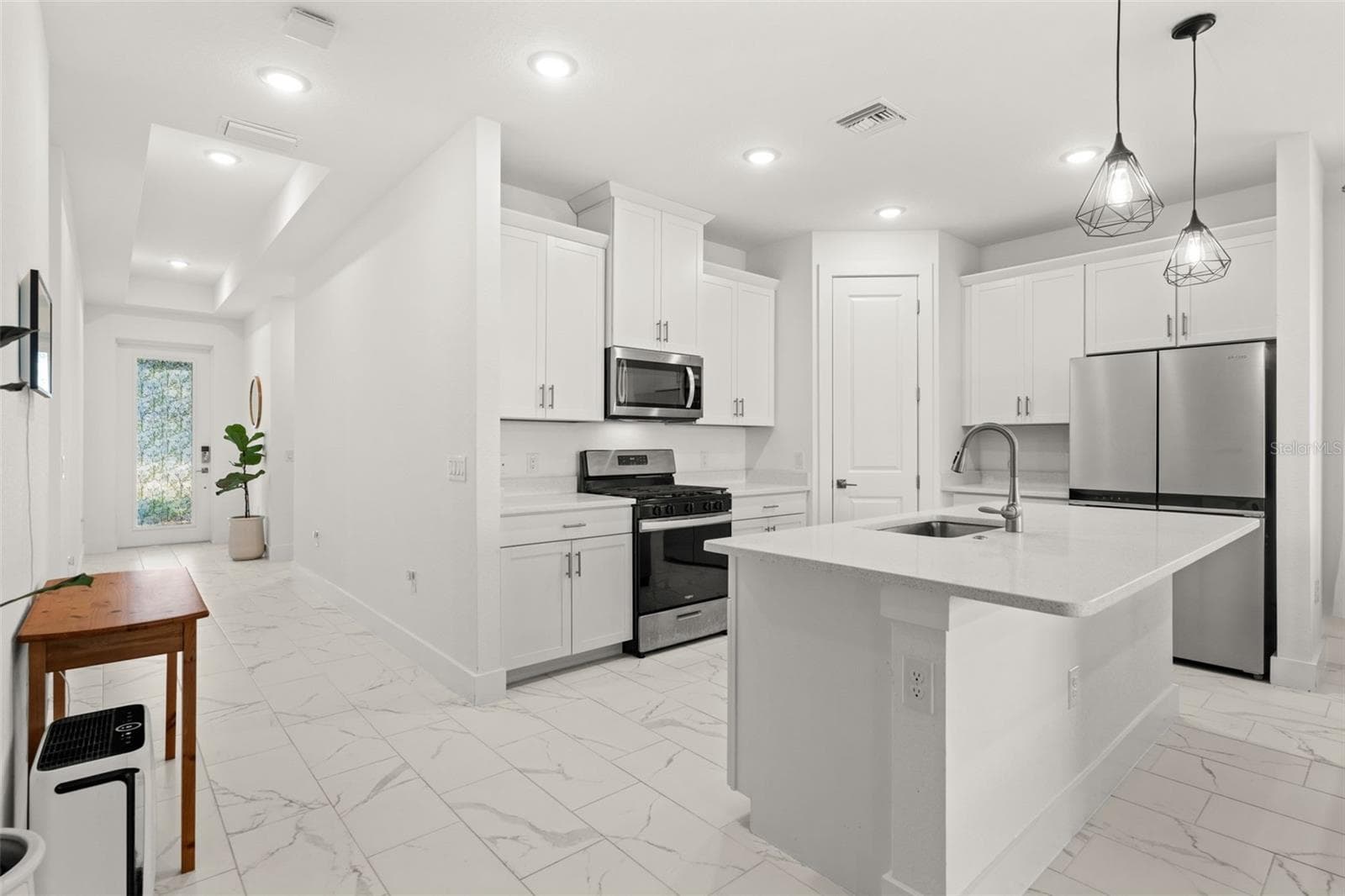 Single Family Residence at 17080 RIVER OTTER RD, PUNTA GORDA, photo 11 of 58