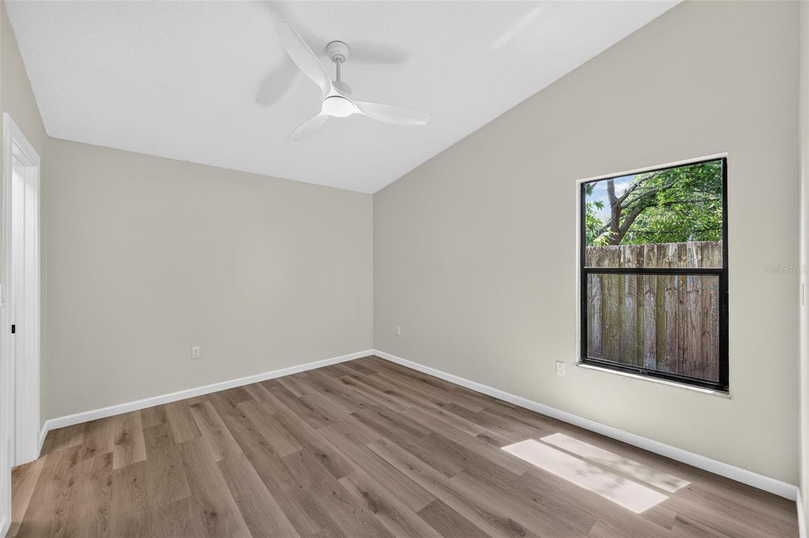 Bedroom 2 - 647 BONNIE BLVD, PALM HARBOR
