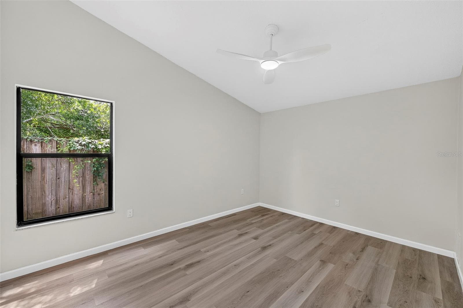 Single Family Residence at 647 BONNIE BLVD, PALM HARBOR, photo 30 of 45