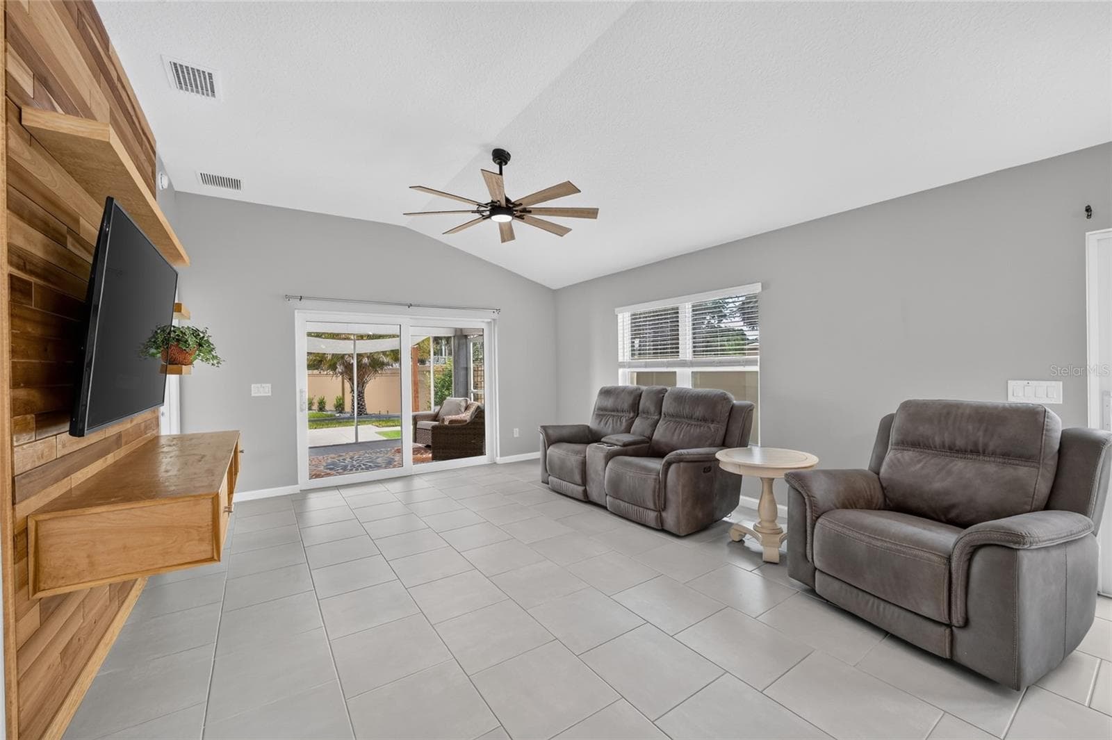 Villa at 3501 CONNOR WAY, THE VILLAGES, photo 17 of 67