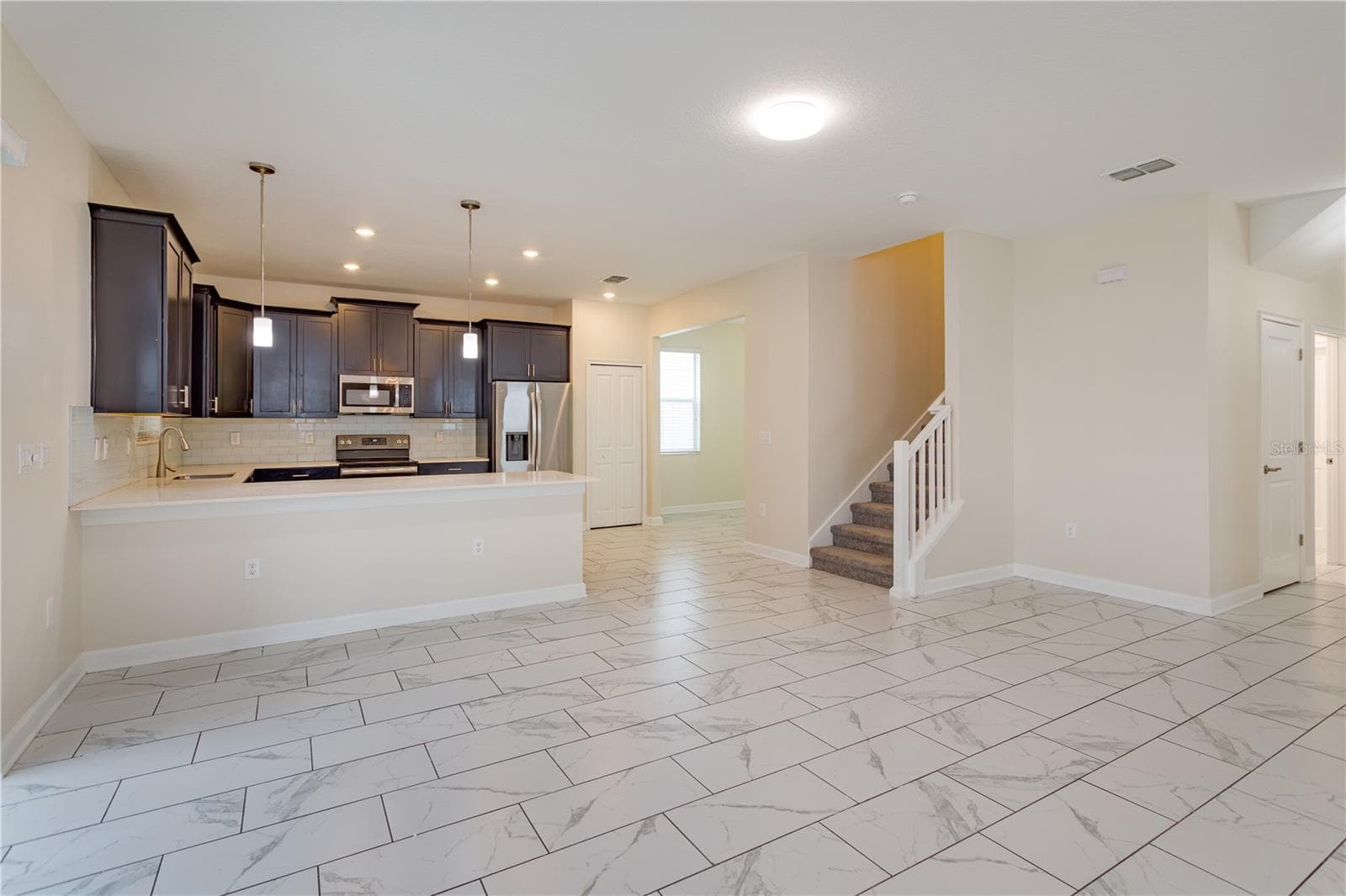 Single Family Residence at 1673 MOON VALLEY DR, DAVENPORT, photo 8 of 59