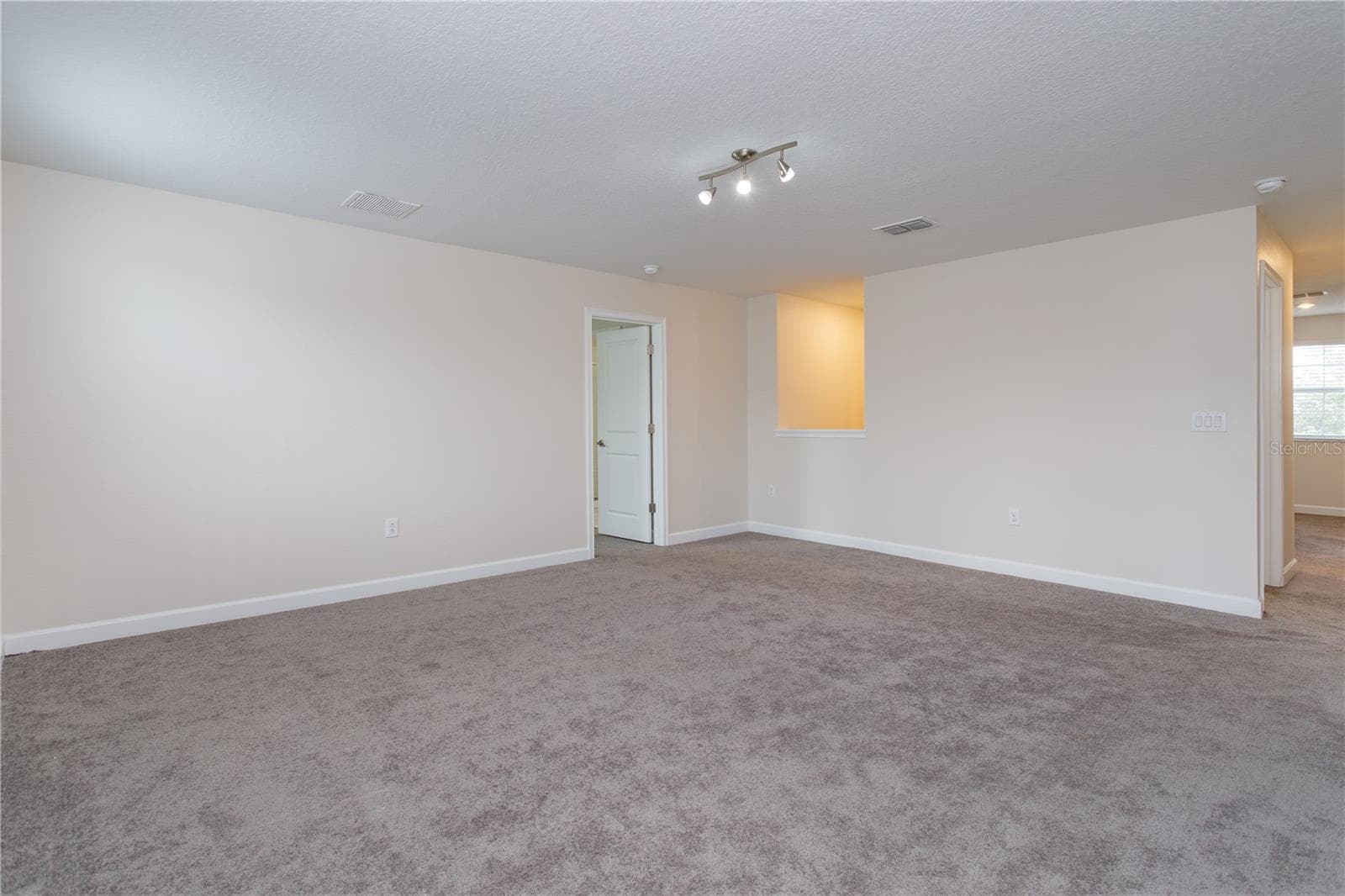 Single Family Residence at 1673 MOON VALLEY DR, DAVENPORT, photo 20 of 59