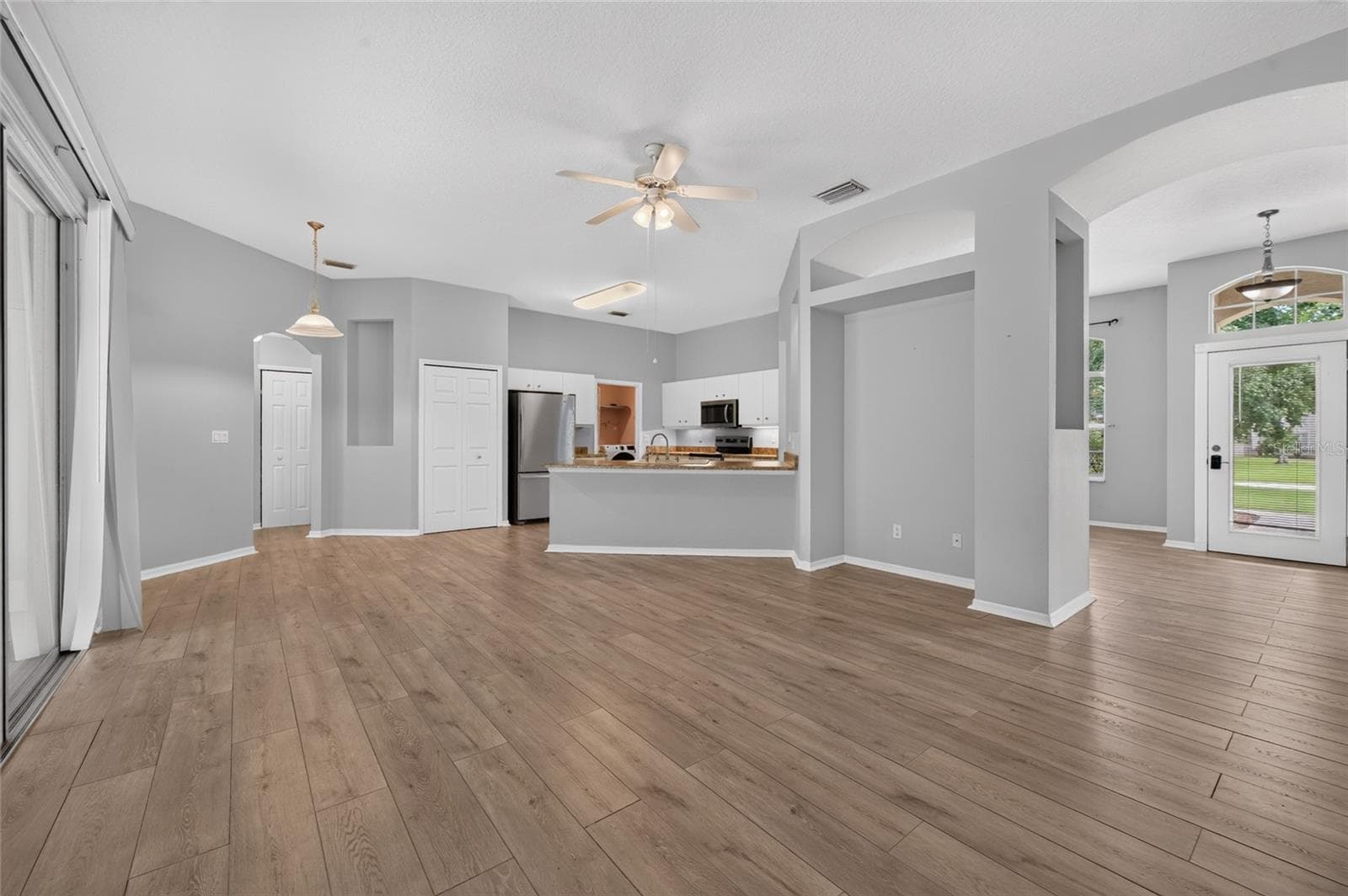 Single Family Residence at 8 BLACK WATER WAY, ORMOND BEACH, photo 9 of 25