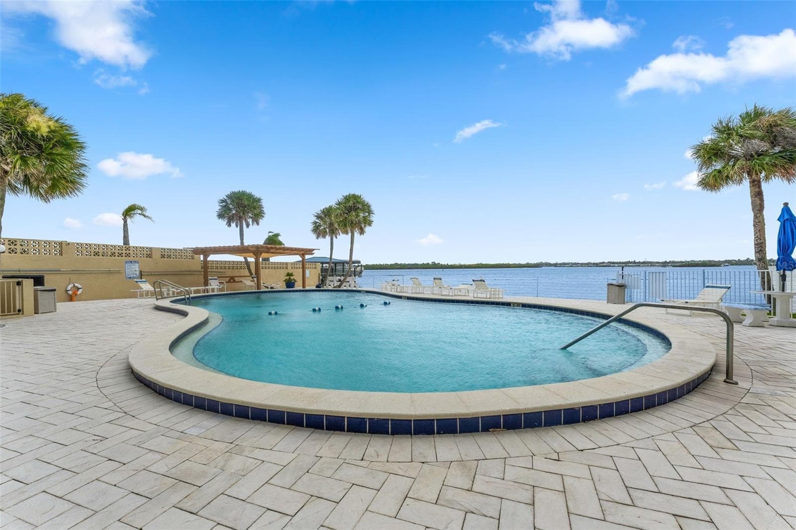 Views to the south - 3606 S PENINSULA DR #103, PORT ORANGE