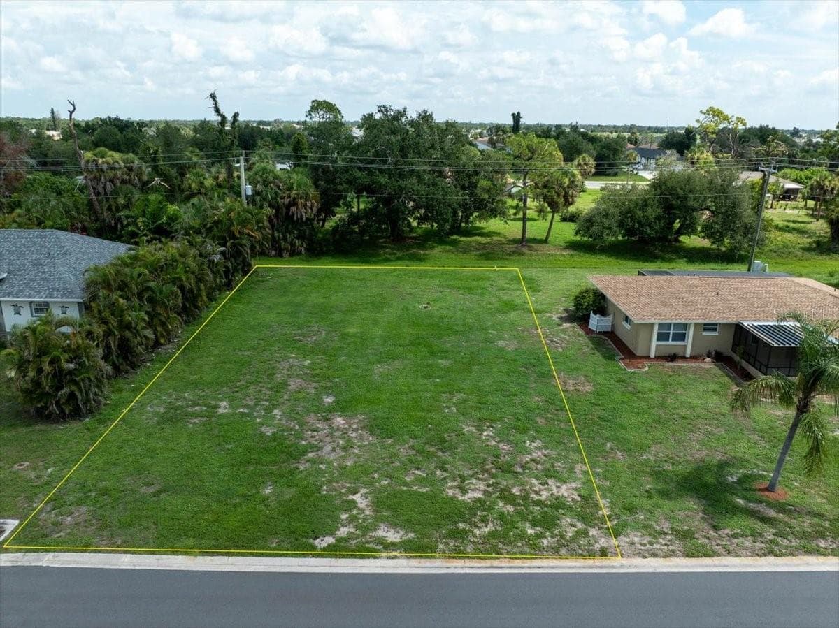 269 ANNAPOLIS LN