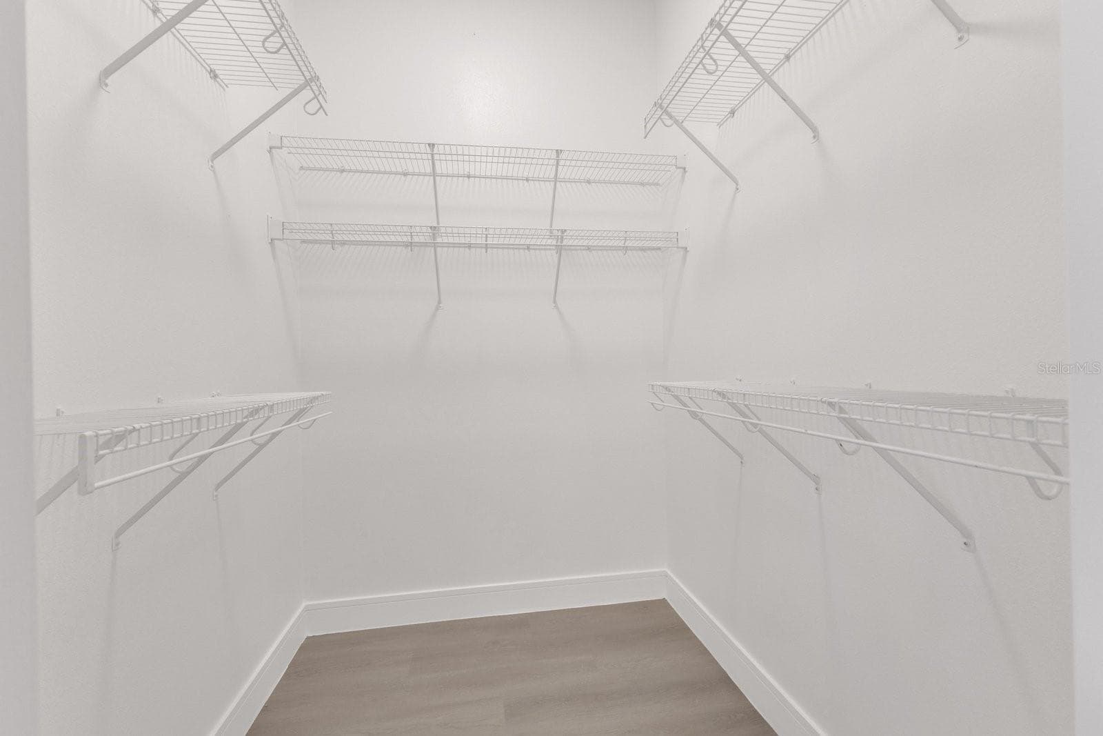 Primary Walk-in closet - 46 CORDONA DR, KISSIMMEE