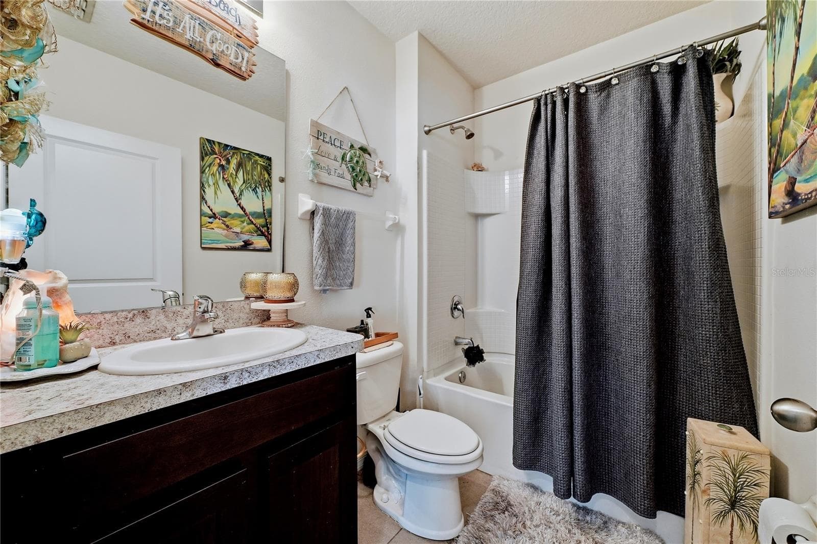 Single Family Residence at 8128 HARWICH PORT LN, GIBSONTON, photo 16 of 40