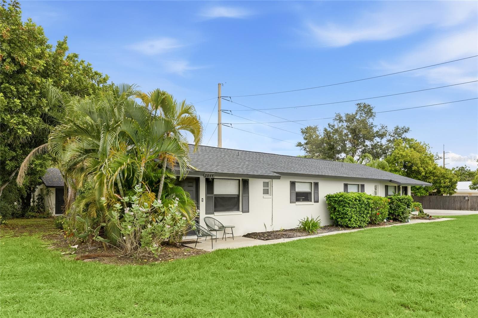 Duplex at 2047 & 2051 FIESTA DR, SARASOTA, photo 4 of 23