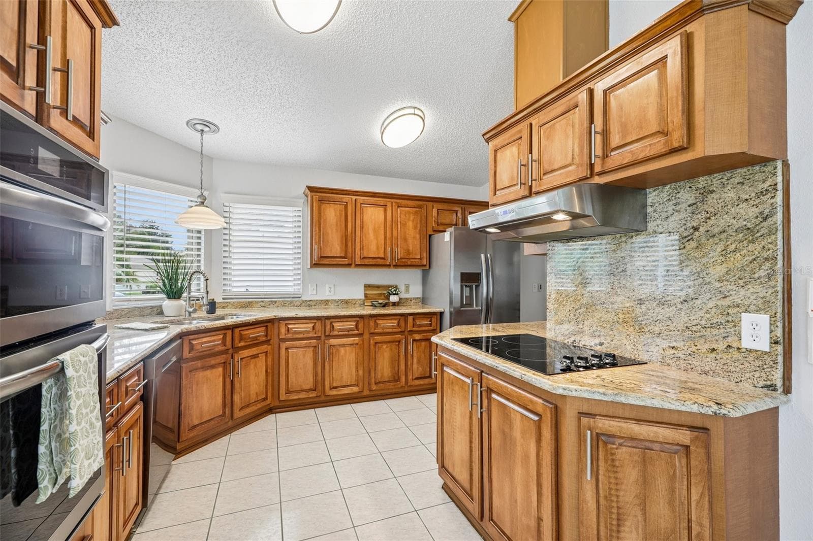 Single Family Residence at 710 CORTEZ AVE, THE VILLAGES, photo 11 of 37