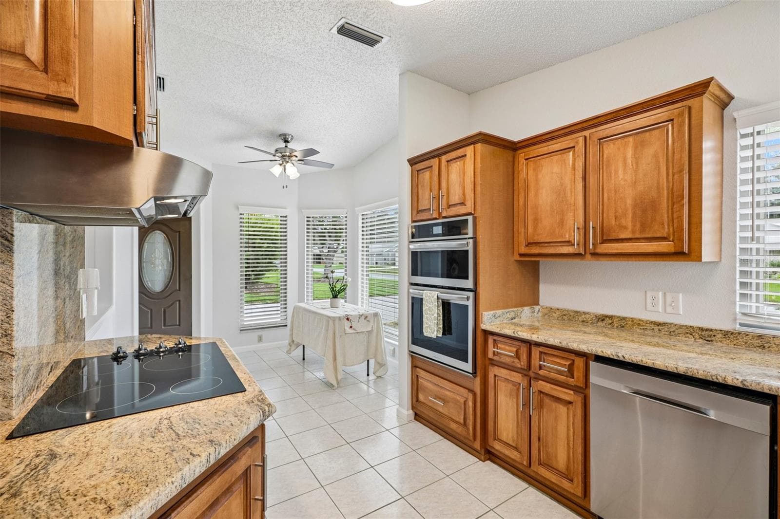 Single Family Residence at 710 CORTEZ AVE, THE VILLAGES, photo 15 of 37