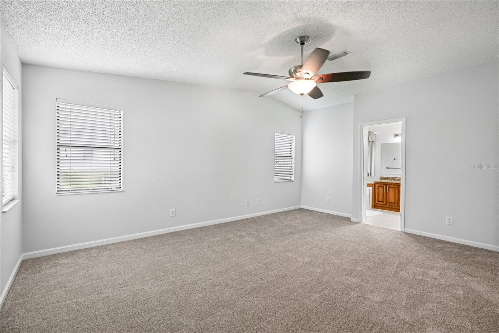 Single Family Residence at 710 CORTEZ AVE, THE VILLAGES, photo 25 of 37