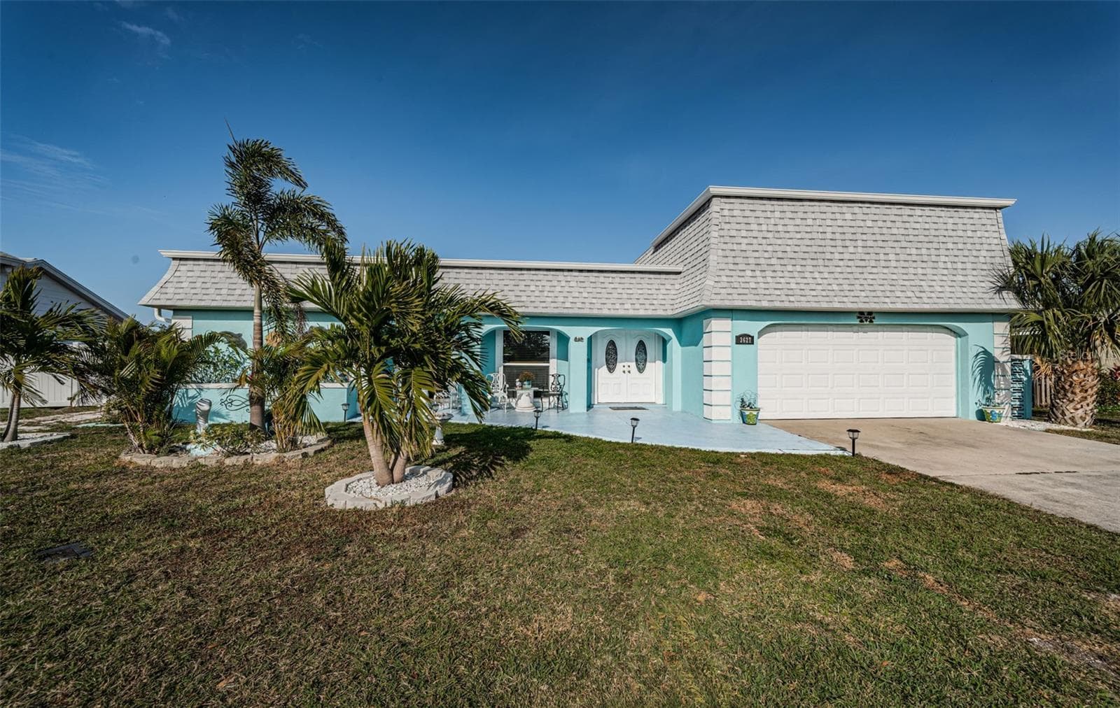 Single Family Residence at 3627 GRAYTON DR, NEW PORT RICHEY, photo 4 of 63