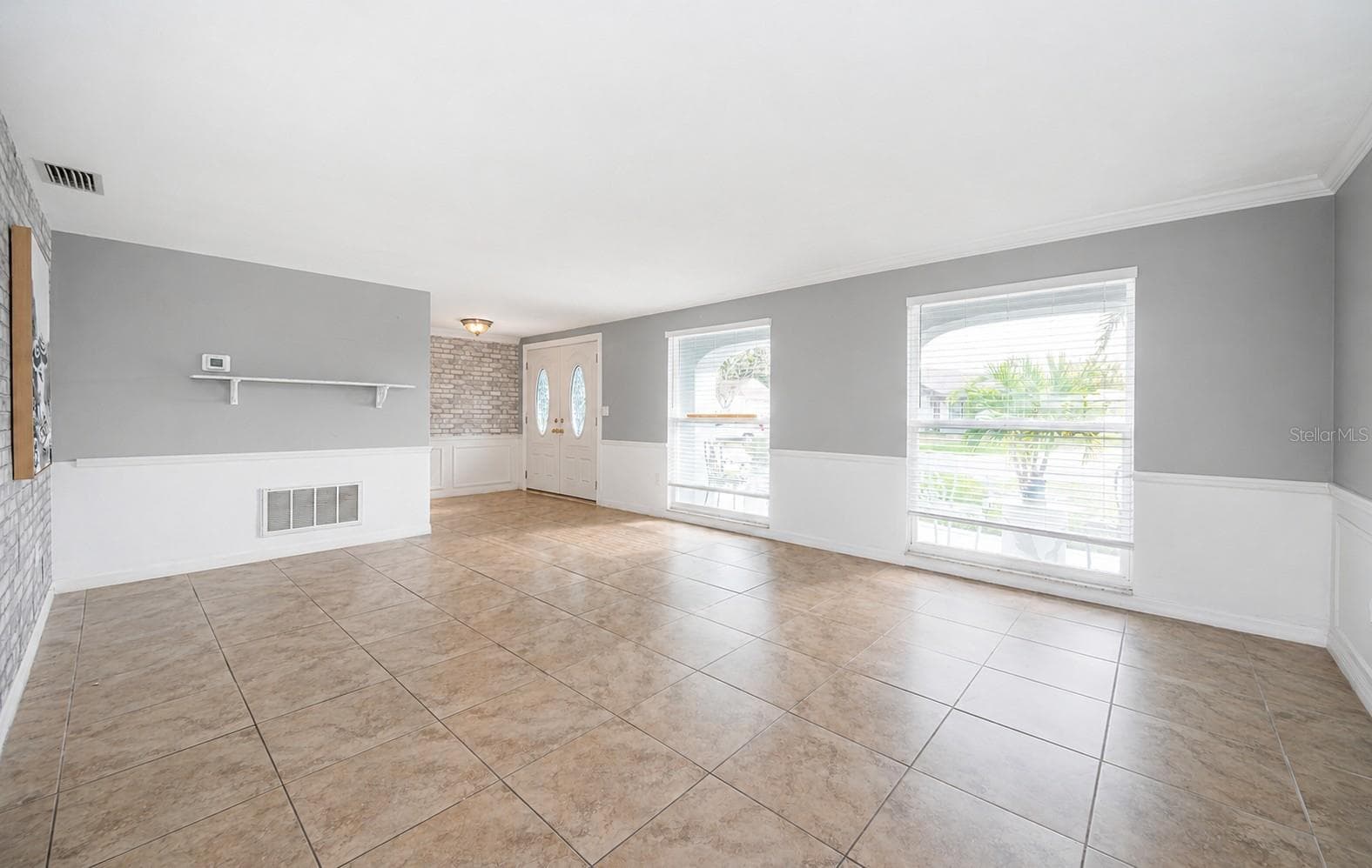 Living Room - 3627 GRAYTON DR, NEW PORT RICHEY