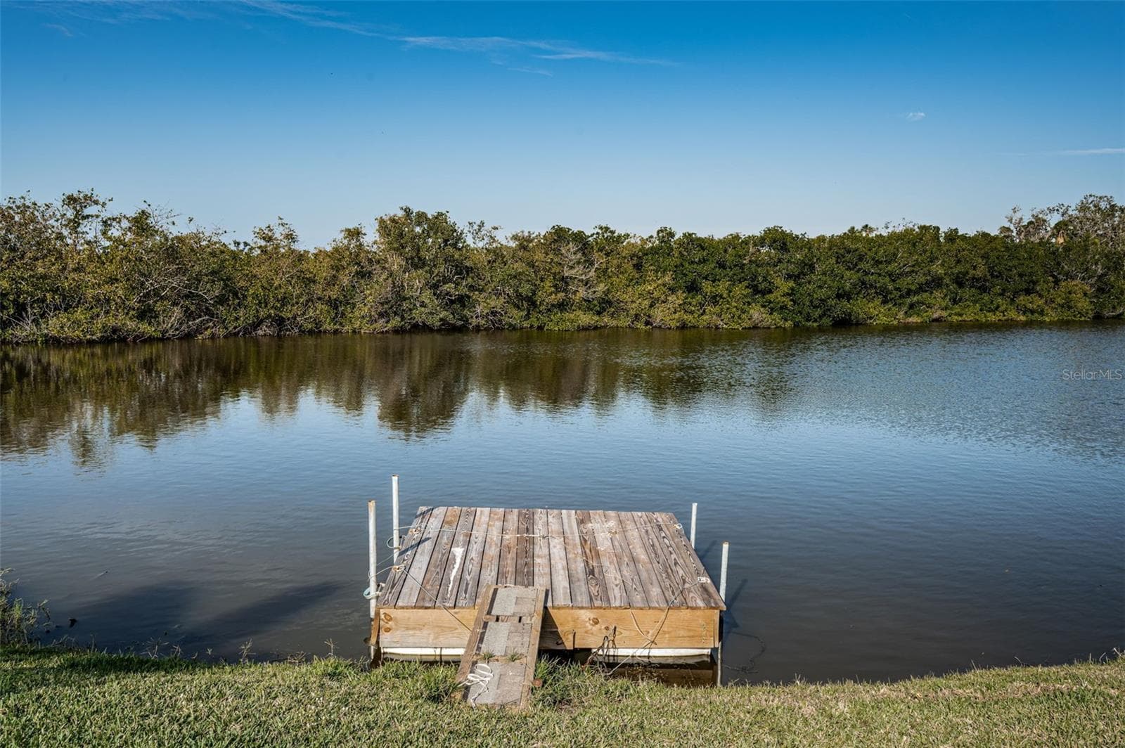 Single Family Residence at 3627 GRAYTON DR, NEW PORT RICHEY, photo 42 of 63