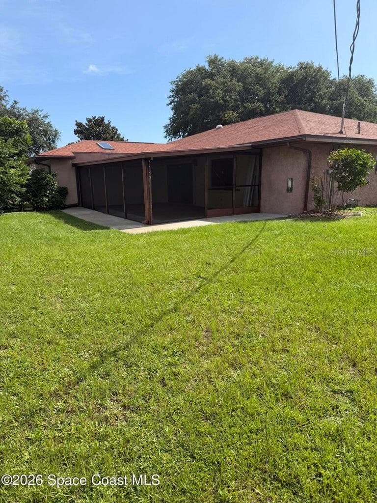 Half Duplex at 3079 SEA GATE CIR, MERRITT ISLAND, photo 5 of 27