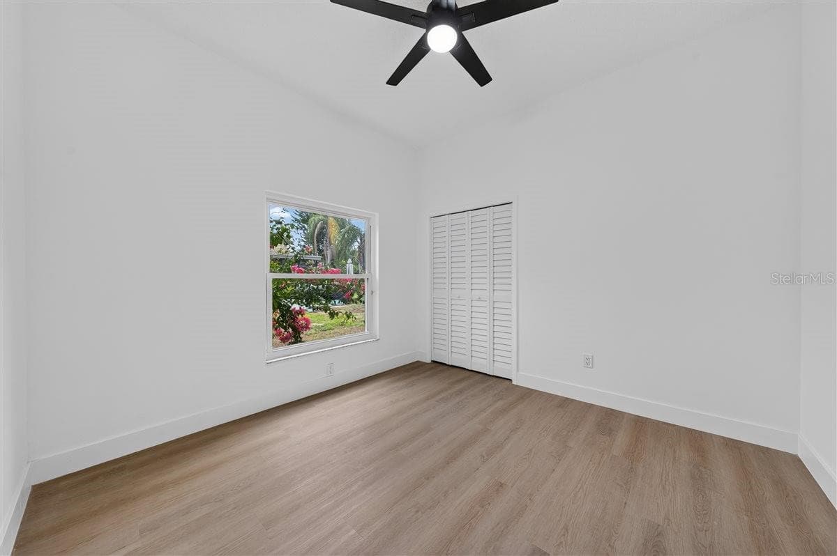 Single Family Residence at 11318 POCKET BROOK DR, TAMPA, photo 43 of 60
