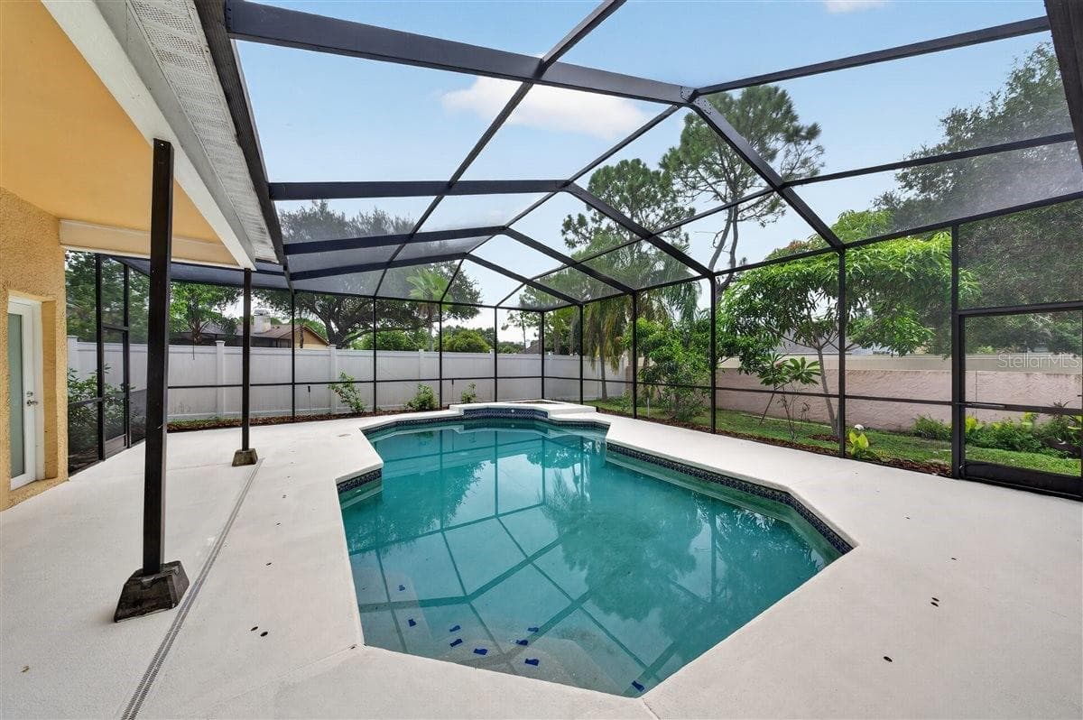 Single Family Residence at 11318 POCKET BROOK DR, TAMPA, photo 50 of 60