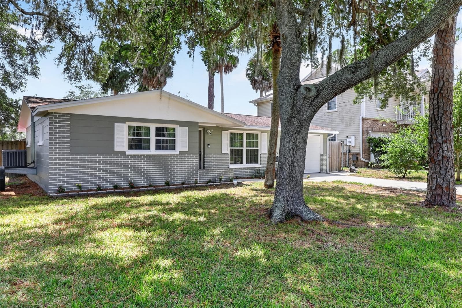 Single Family Residence at 7212 WEDGEWOOD DR, NEW PORT RICHEY, photo 2 of 33