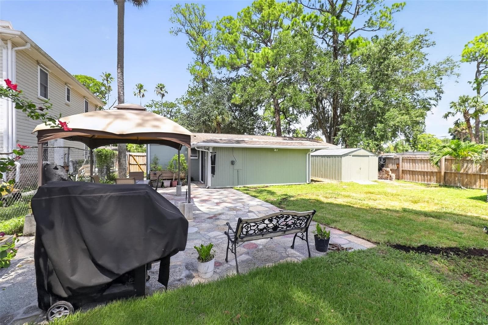 Single Family Residence at 7212 WEDGEWOOD DR, NEW PORT RICHEY, photo 9 of 33