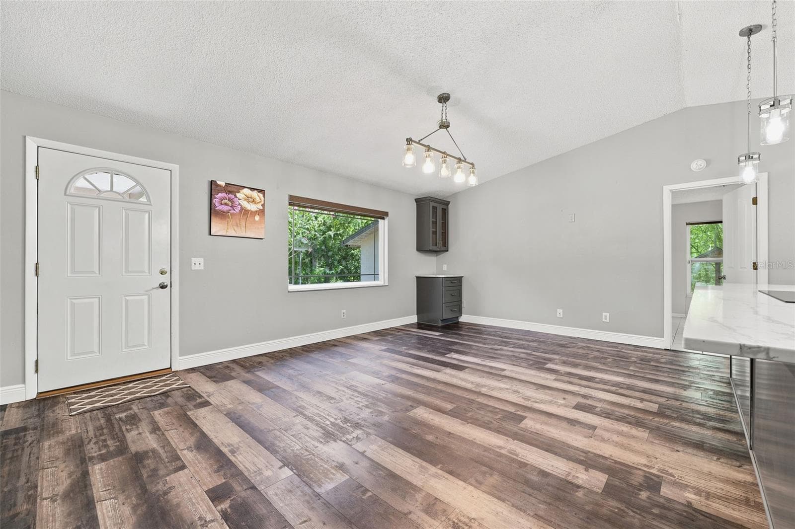 Living - 16426 FORZANDO AVE, BROOKSVILLE
