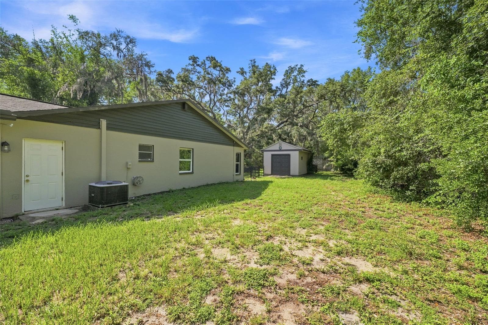 Rear Exterior - 16426 FORZANDO AVE, BROOKSVILLE