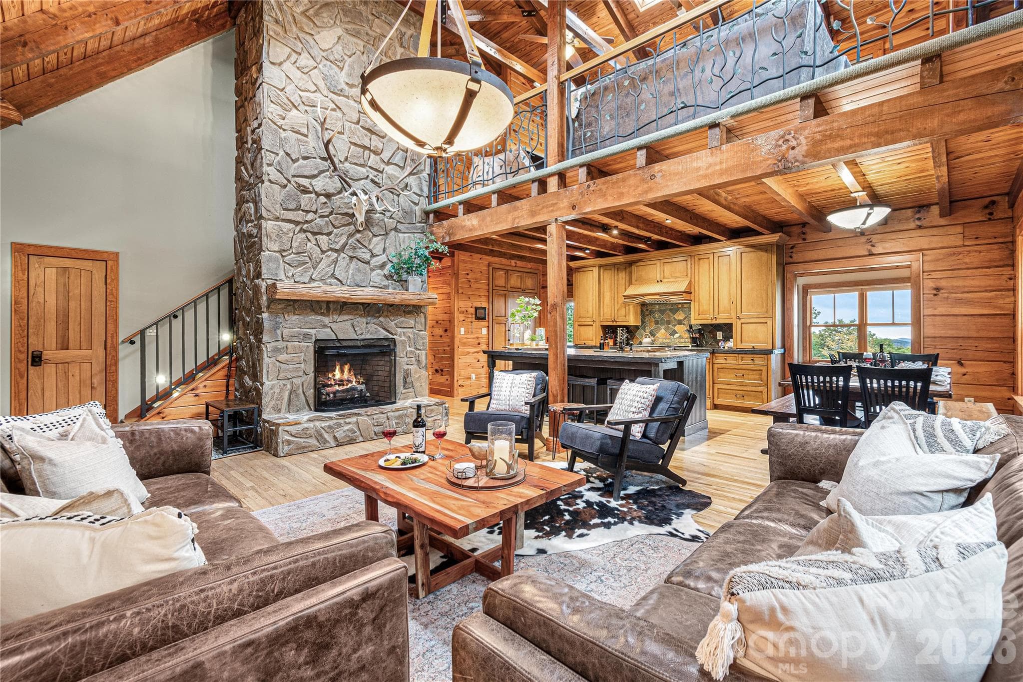 Living room - 419 Summit Trail, Banner Elk