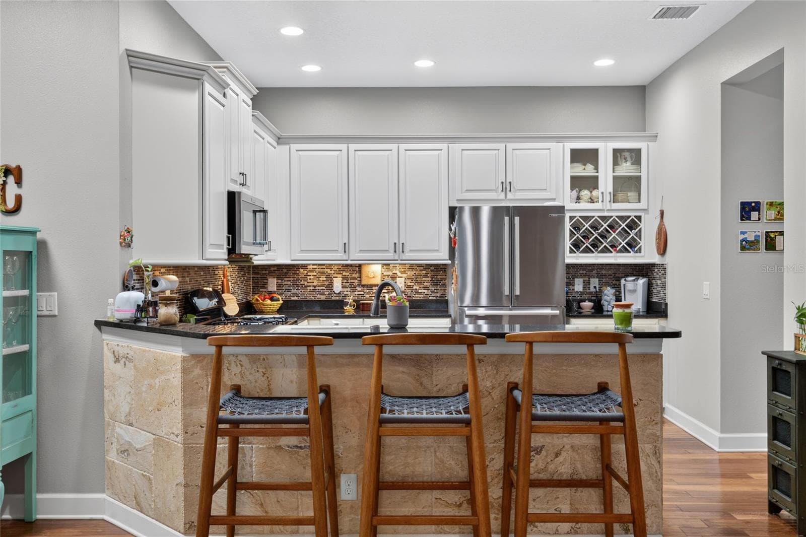 Single Family Residence at 6144 CLIFF HOUSE LN, RIVERVIEW, photo 16 of 73